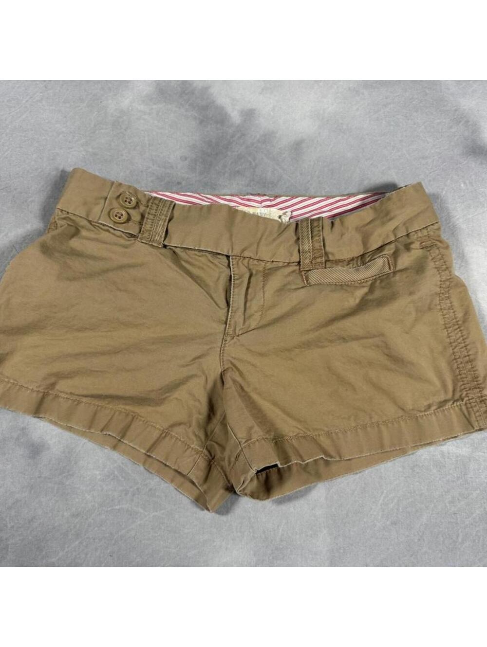 2000s / Y2k Old Navy Khaki Chino Shorts Low Rise Micro Mini Preppy